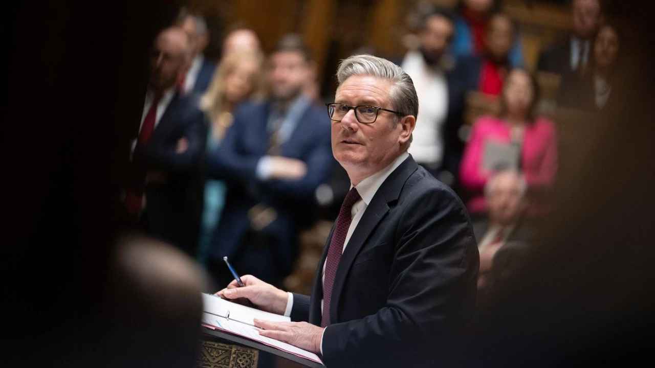 R.-U. inquiet de la guerre: Starmer convoque urgence sur l'impact économique