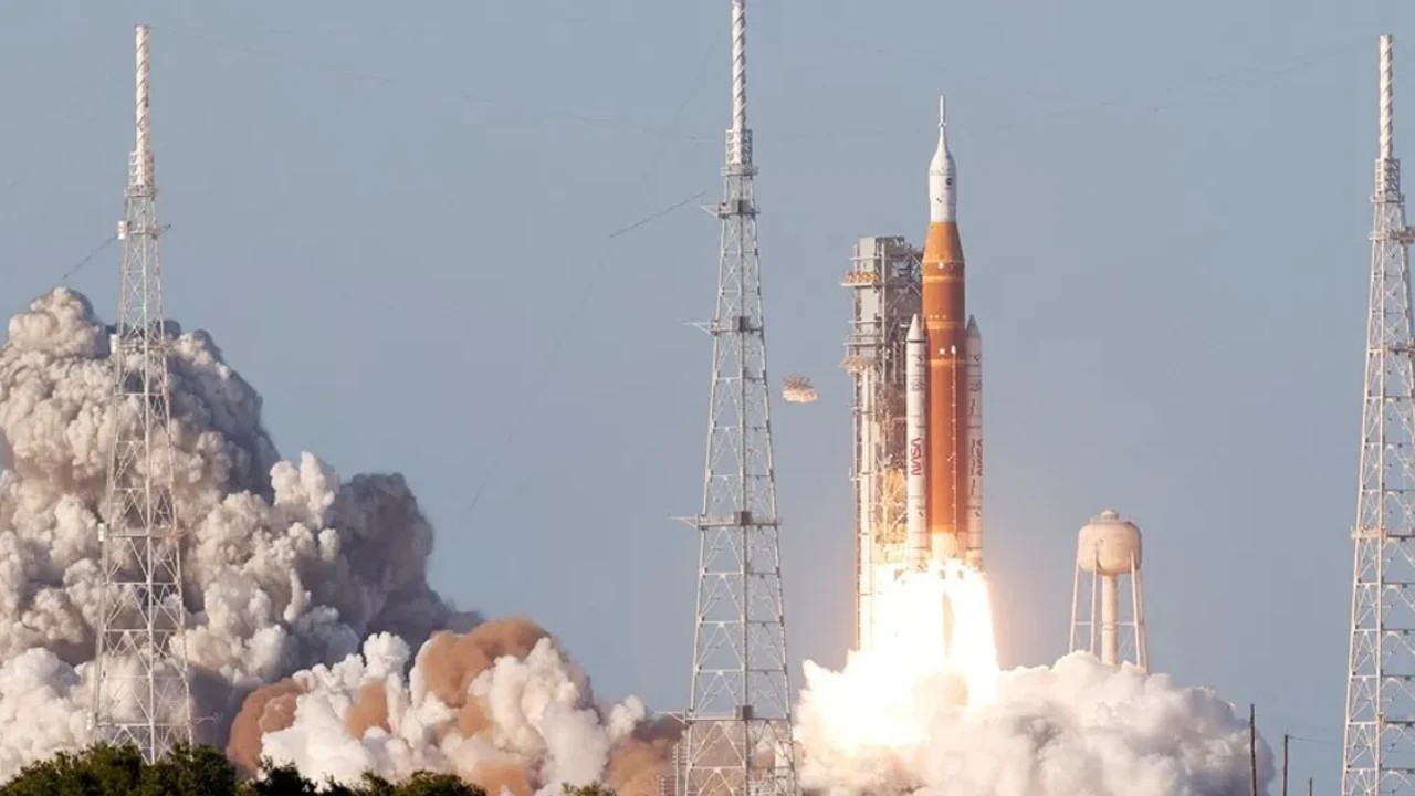 Combien coûte tout le voyage de la NASA vers la Lune ?