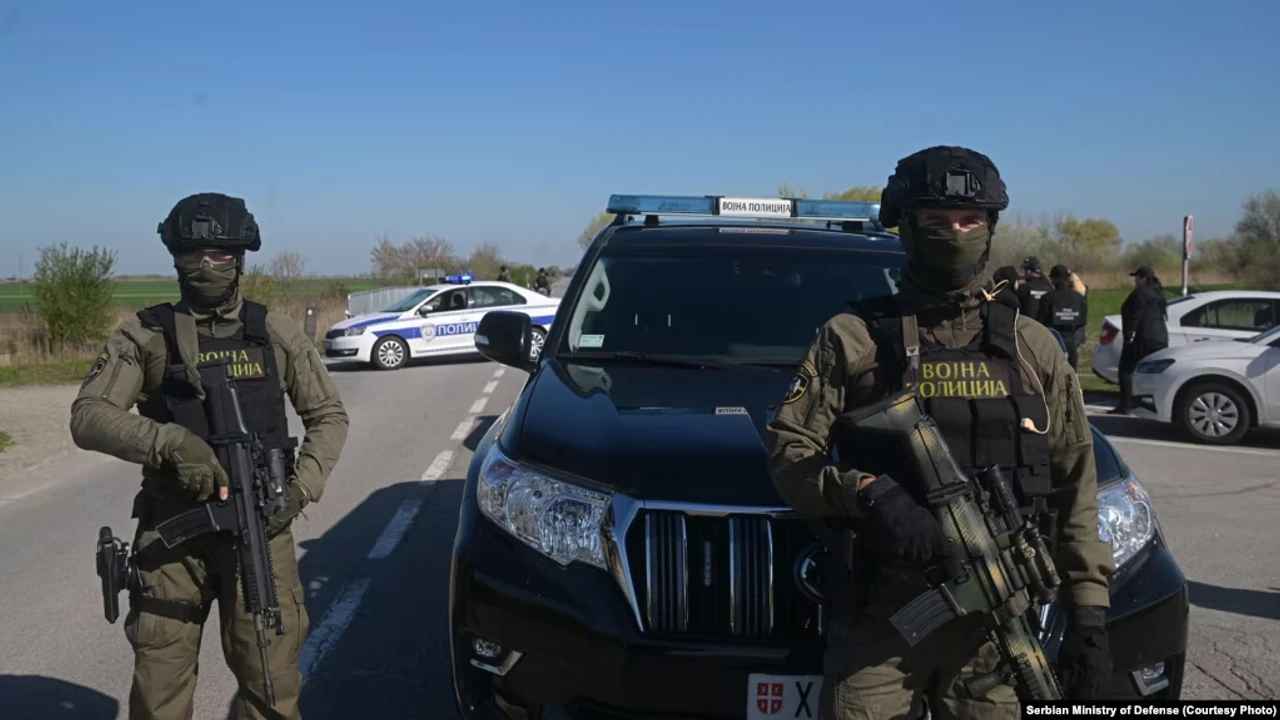 Des explosifs en Serbie attisent les tensions régionales, l'Ukraine nie toute implication