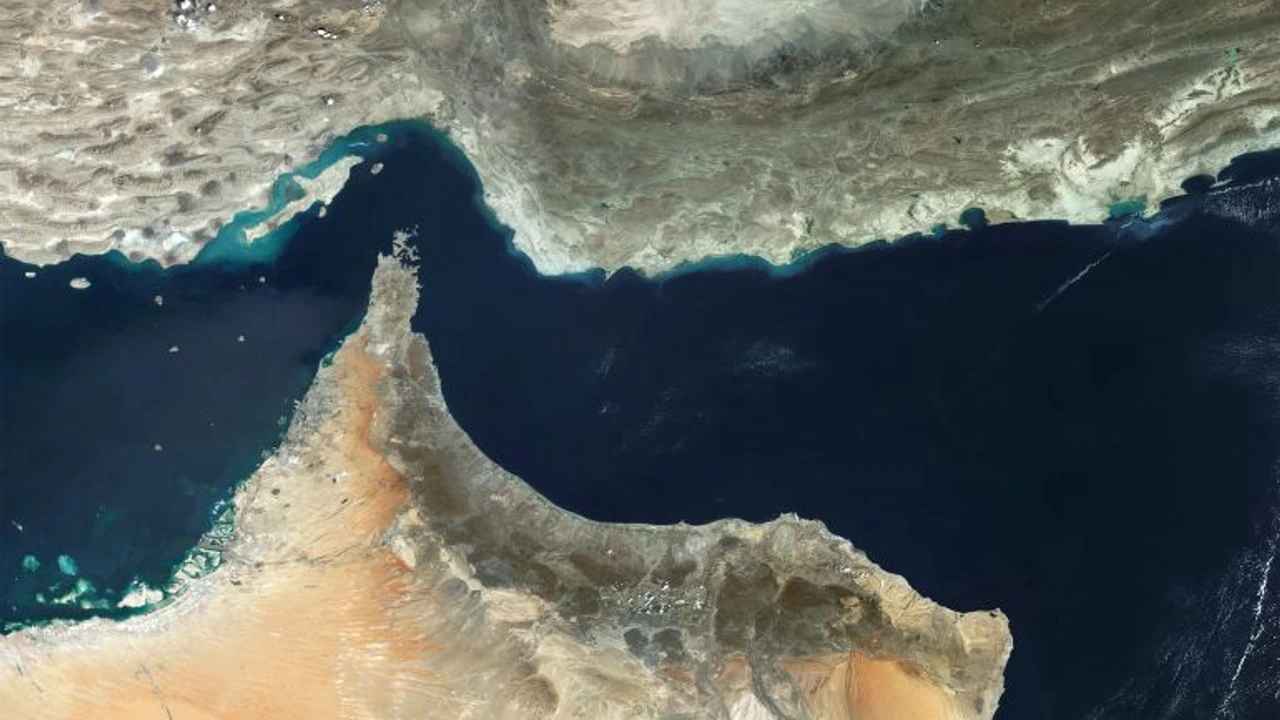 Fermeture d'Hormuz «a enrichi» la Russie ? DW: milliards du pétrole, gaz et déchets chimiques
