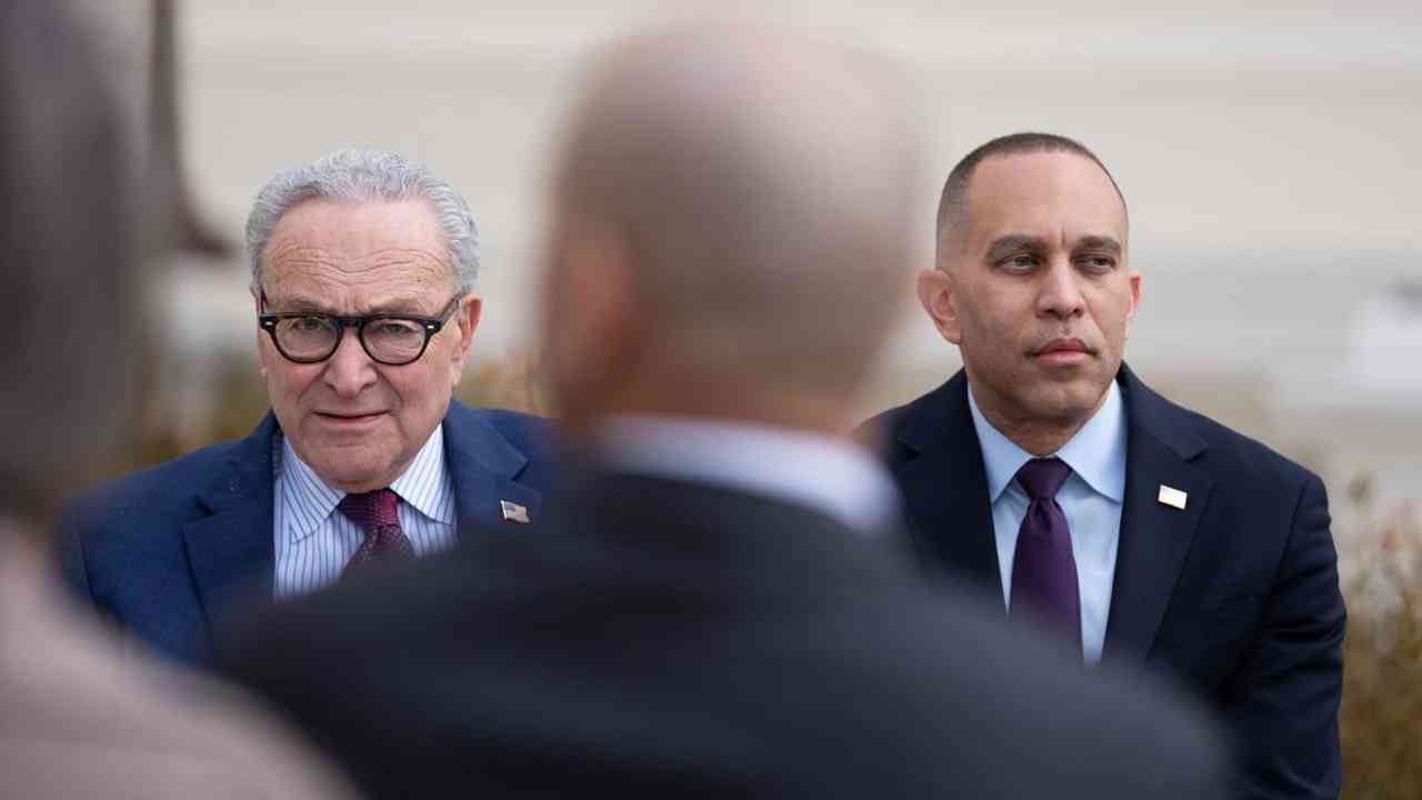 La guerre contre l'Iran divise les Américains, démocrates contre Trump : Freinons-le