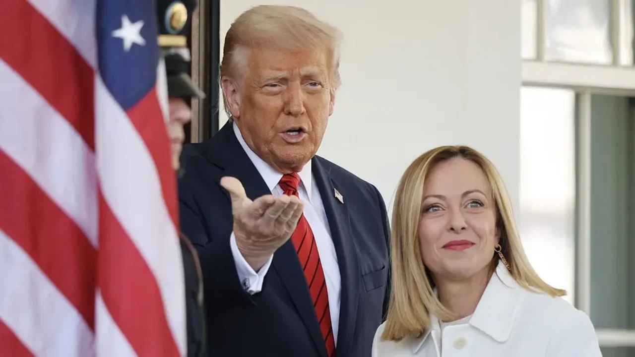 Nous n'avons pas la même relation", Trump durcit ses critiques contre Meloni: elle a été négative