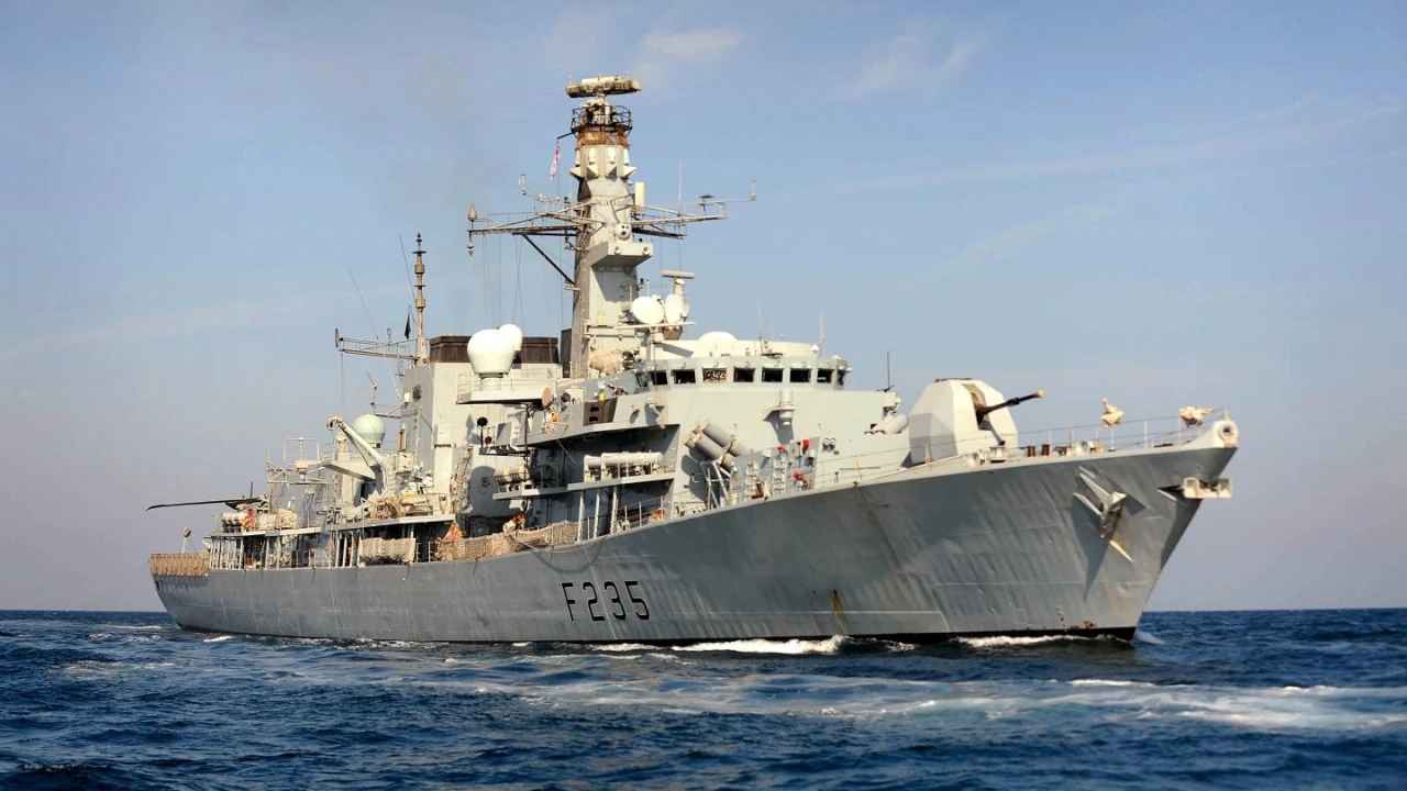 Opération secrète de sous-marins russes dans les eaux britanniques, la mission de Poutine échoue