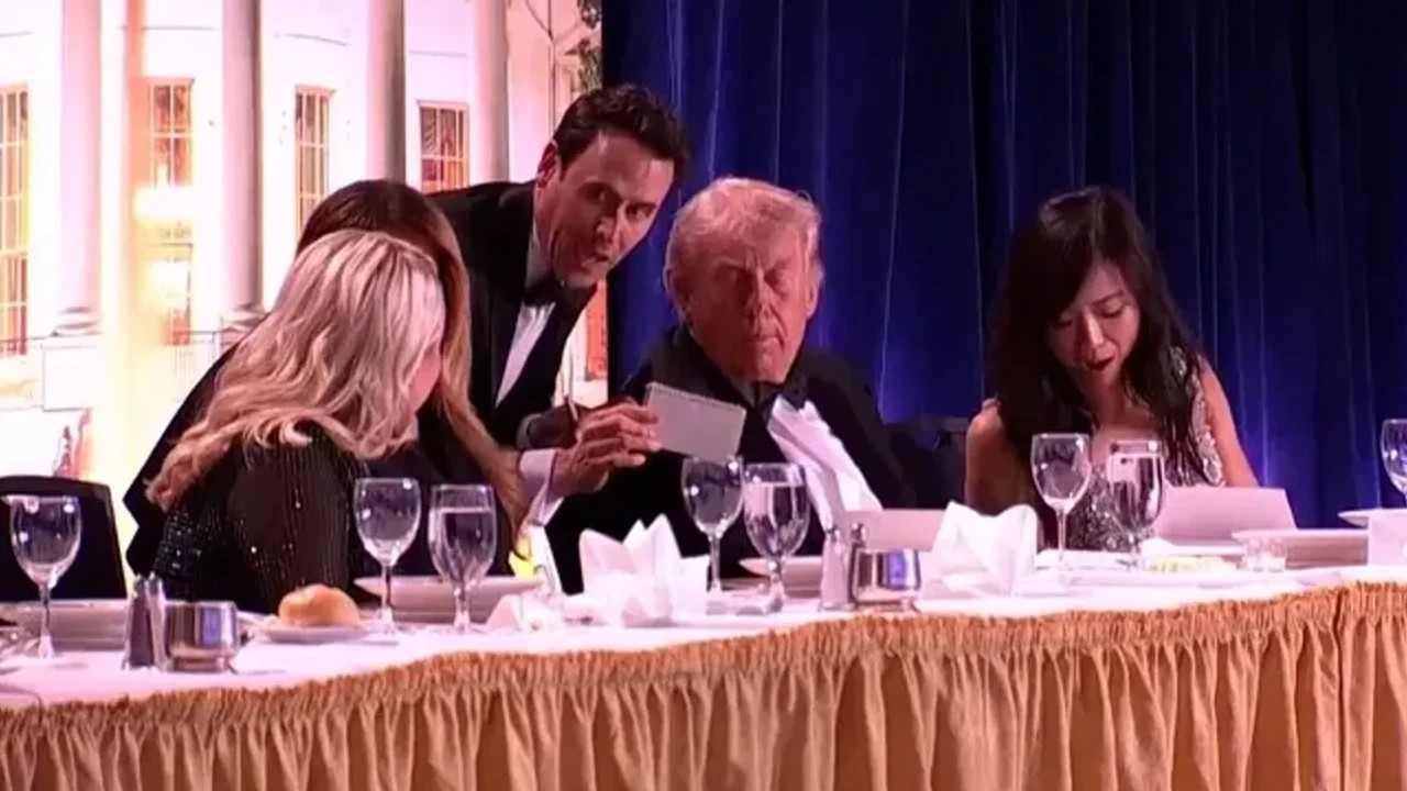 Trump raconte l'évacuation après des tirs lors d'un dîner à la Maison-Blanche