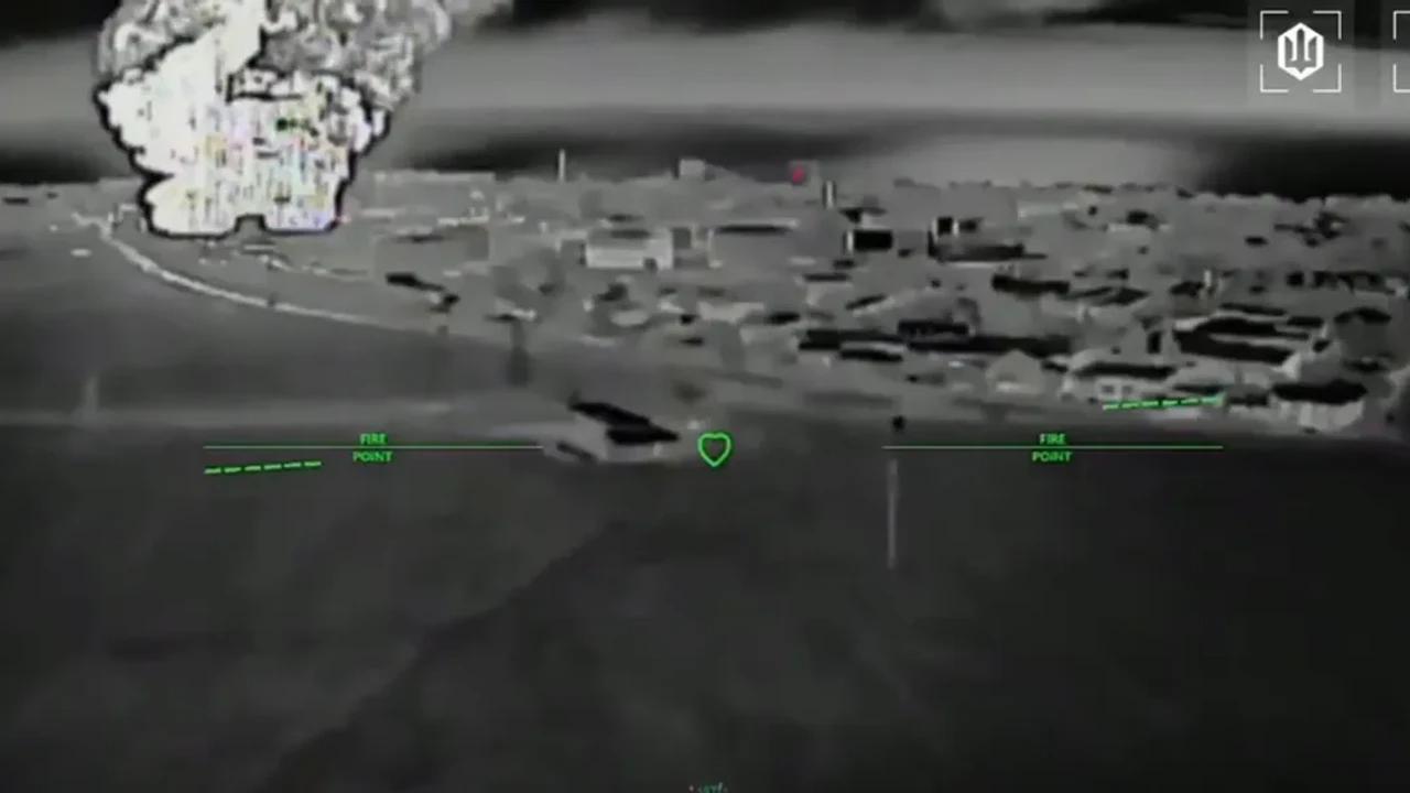 Attaques par drones en Russie: dépôts de carburant et un pétrolier touchés