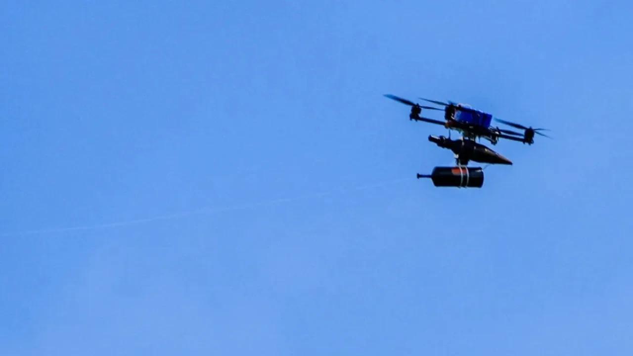 Iran adopte tactiques ukrainiennes; Hezbollah frappe Israël avec drones à fibre optique