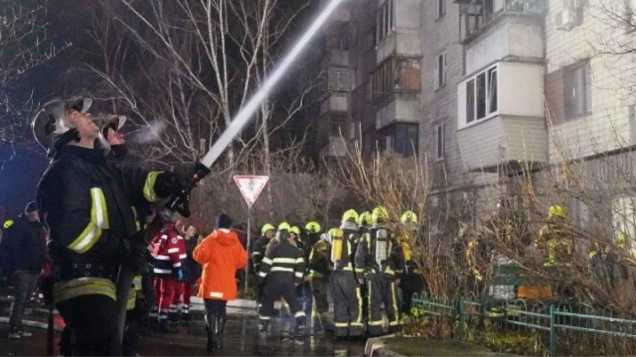 La Russie ne perd pas de temps: frappes aériennes sur Kiev dès la fin du cessez‑le‑feu de 3 jours