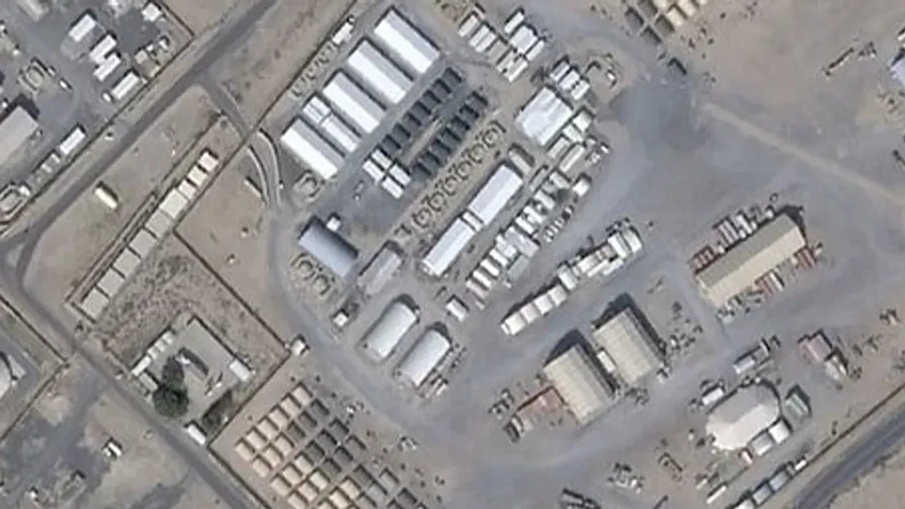 L'Iran frappe une base militaire au Koweït, cinq soldats américains blessés