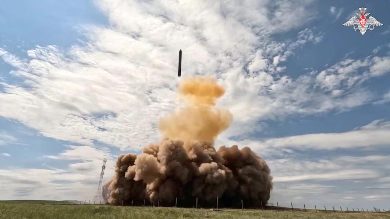 Portée 35 000 km, la Russie dévoile le missile qui défie toute défense mondiale