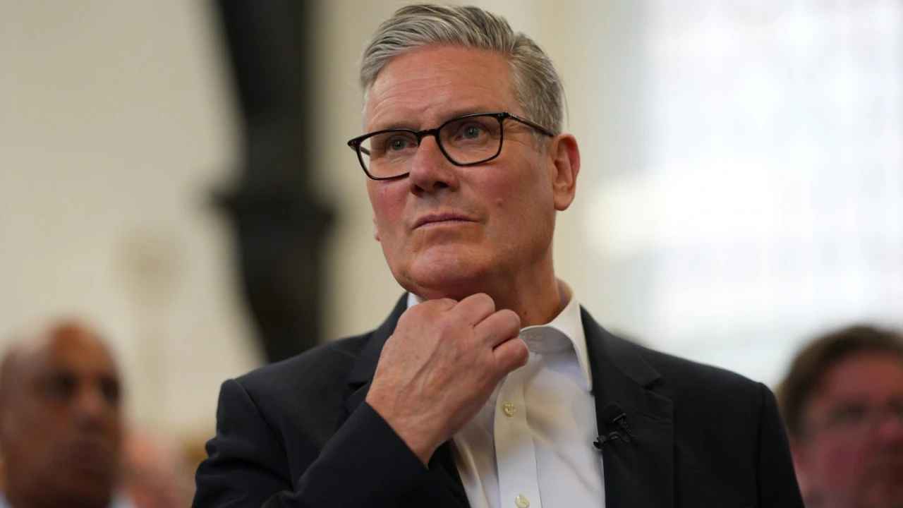 Starmer pourrait démissionner / «Question d'heures», des députés réclament «sa tête»