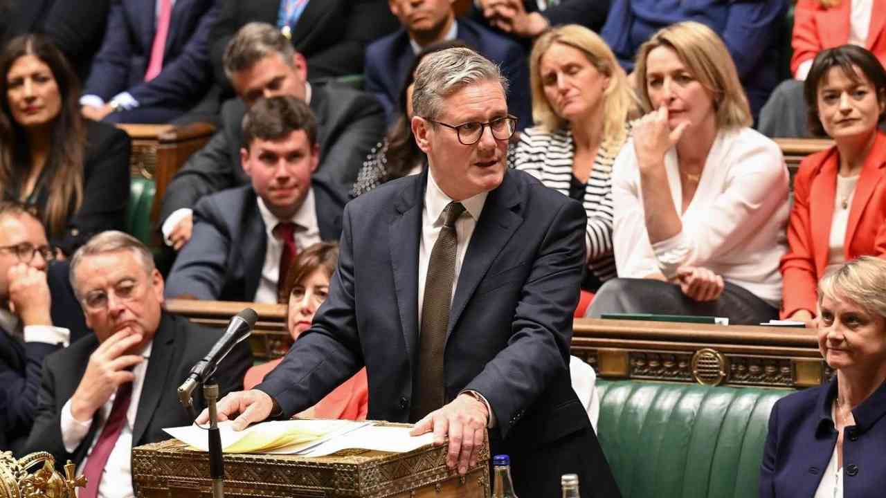 Survit" Keir Starmer, le rival intra-parti n'a pas obtenu 81 voix