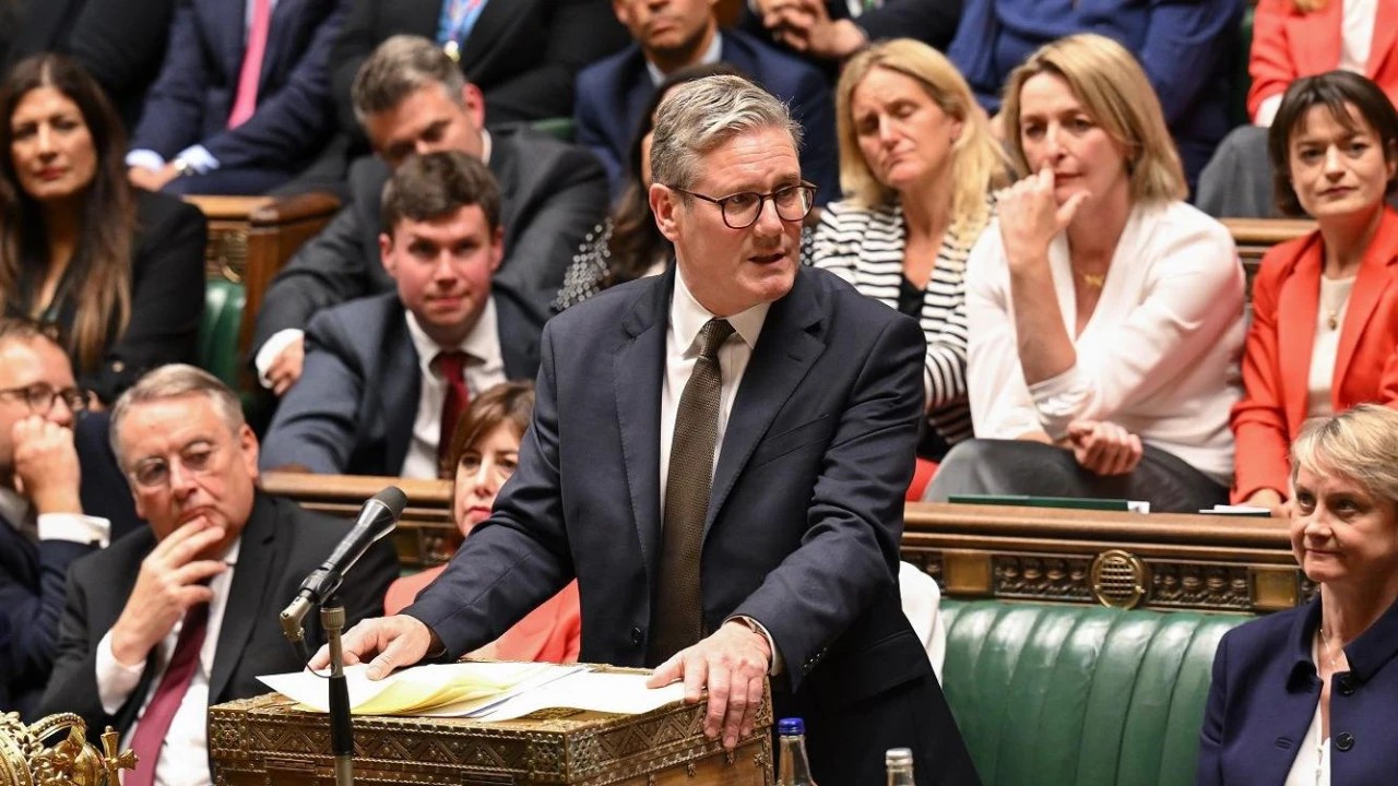 Survit" Keir Starmer, le rival intra-parti n'a pas obtenu 81 voix