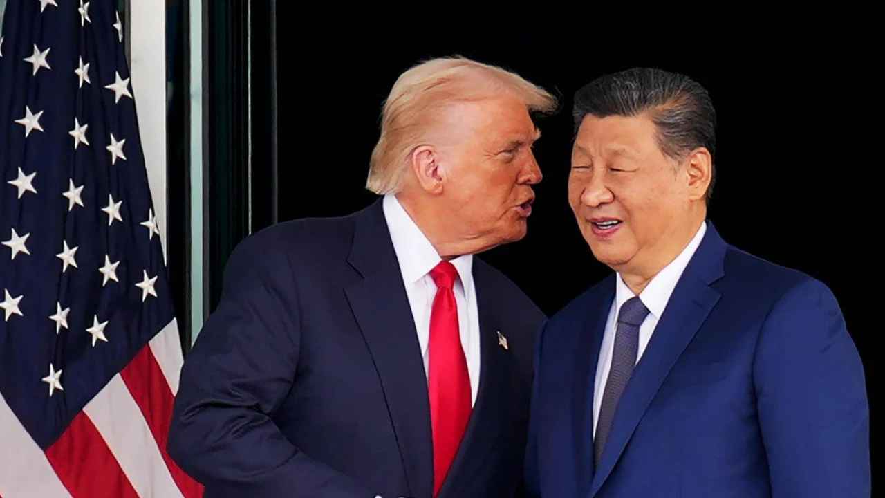Touché par la guerre avec l'Iran, Trump part en Chine en quête d'une victoire