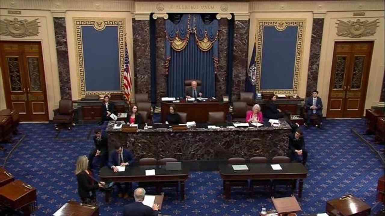 Trump reste «maître de la guerre» / La tentative de limiter le président échoue
