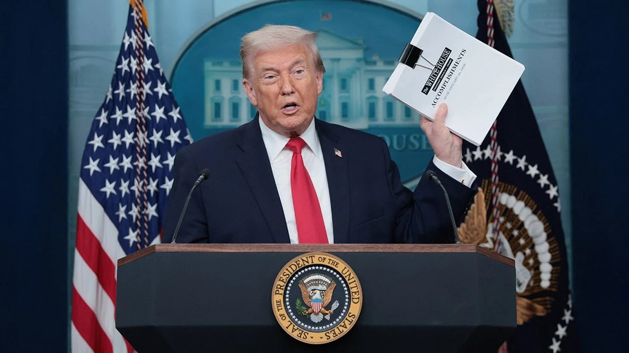 Trump suspend l'attaque : nous sommes en négociations ! Iran : nous fermerons un autre détroit