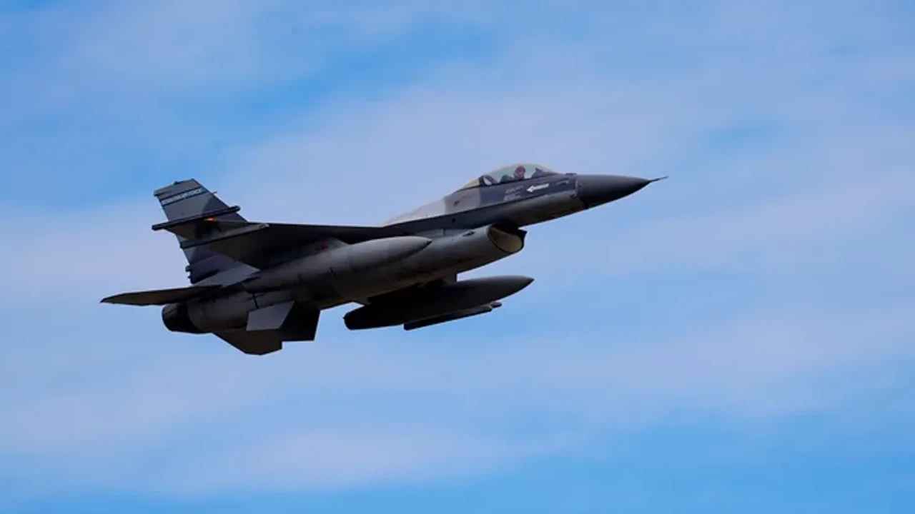 Un avion de l'OTAN abat un drone au-dessus de l'Estonie