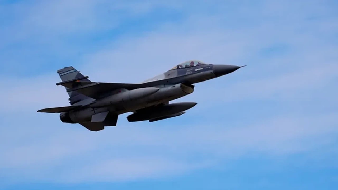 Un avion de l'OTAN abat un drone au-dessus de l'Estonie