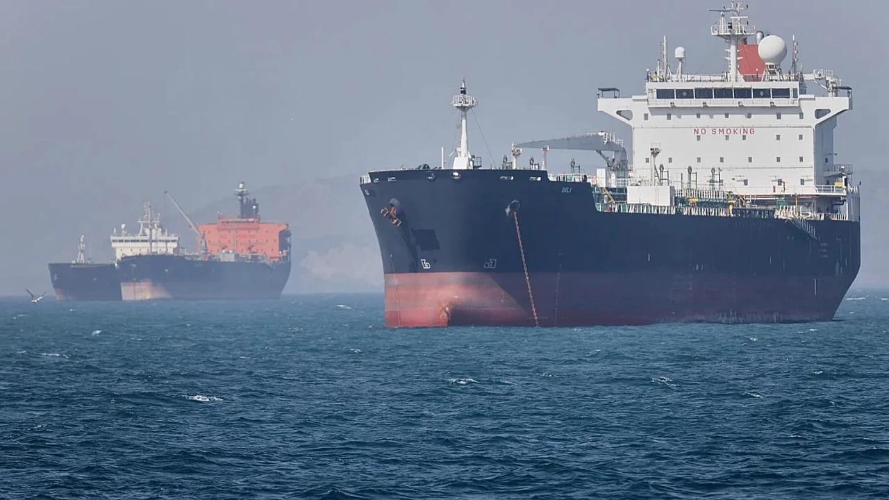 Une 'étincelle' suffit à faire monter les prix: pétrole >100 USD, USA-Iran, guerre à Hormuz