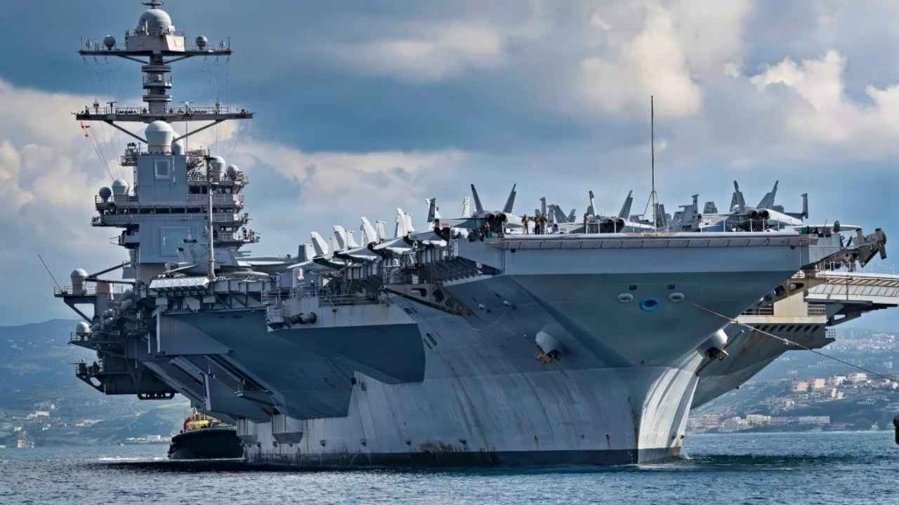 USS Gerald Ford rentre au port / De la capture de Maduro à la guerre en Iran, 11 mois