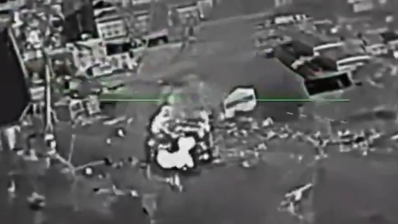 Des drones ukrainiens frappent des navires de guerre russes à Kronstadt