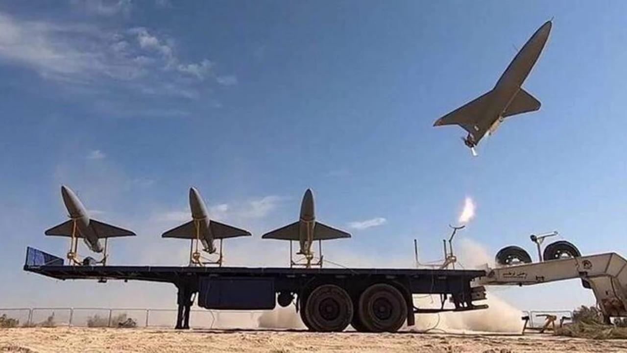 Drone iranien détruit un aéroport: moment effrayant, puissante explosion au Koweït