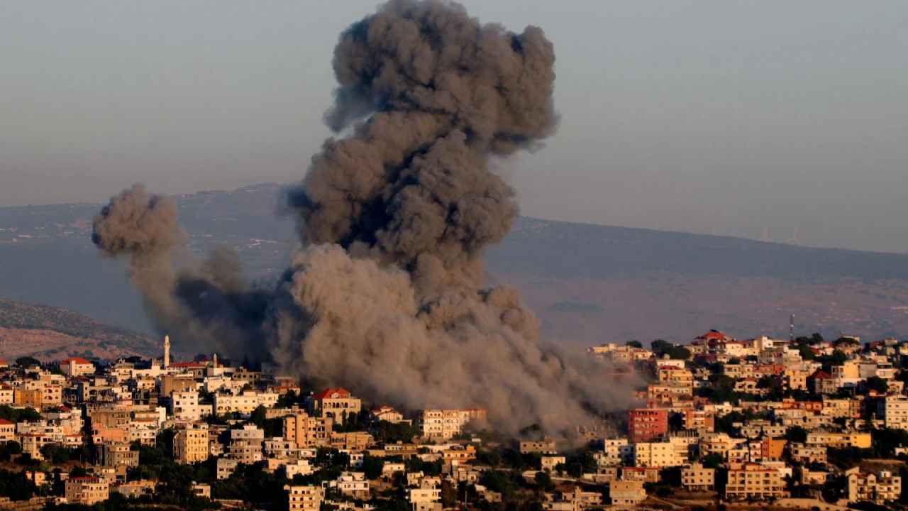 Hezbollah lance des roquettes sur Israël / l'accord par les États‑Unis « à l'épreuve »