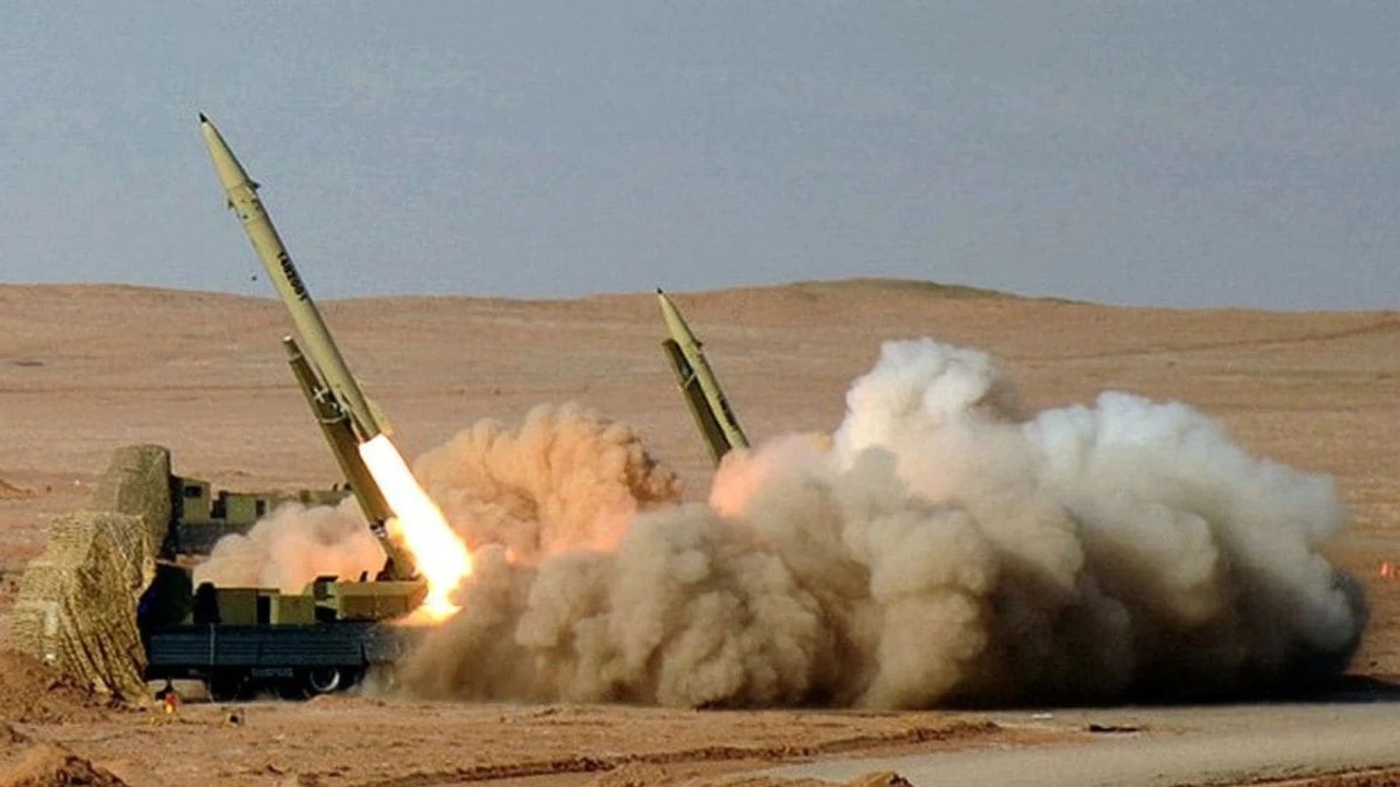 Iran, missiles balistiques sur des bases américaines / Forces américaines 'en action'