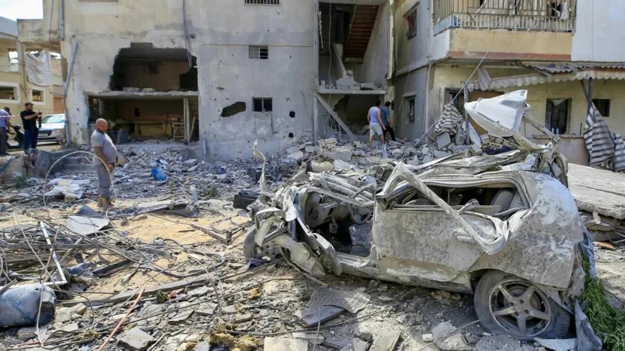 Là opère le Hezbollah”, Israël pilonne le Liban