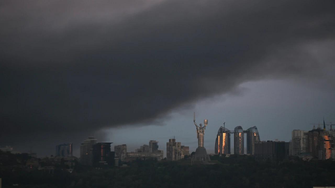 La Russie «souffre» au sol en Ukraine : frappes aériennes accrues, plus grand volume du mois