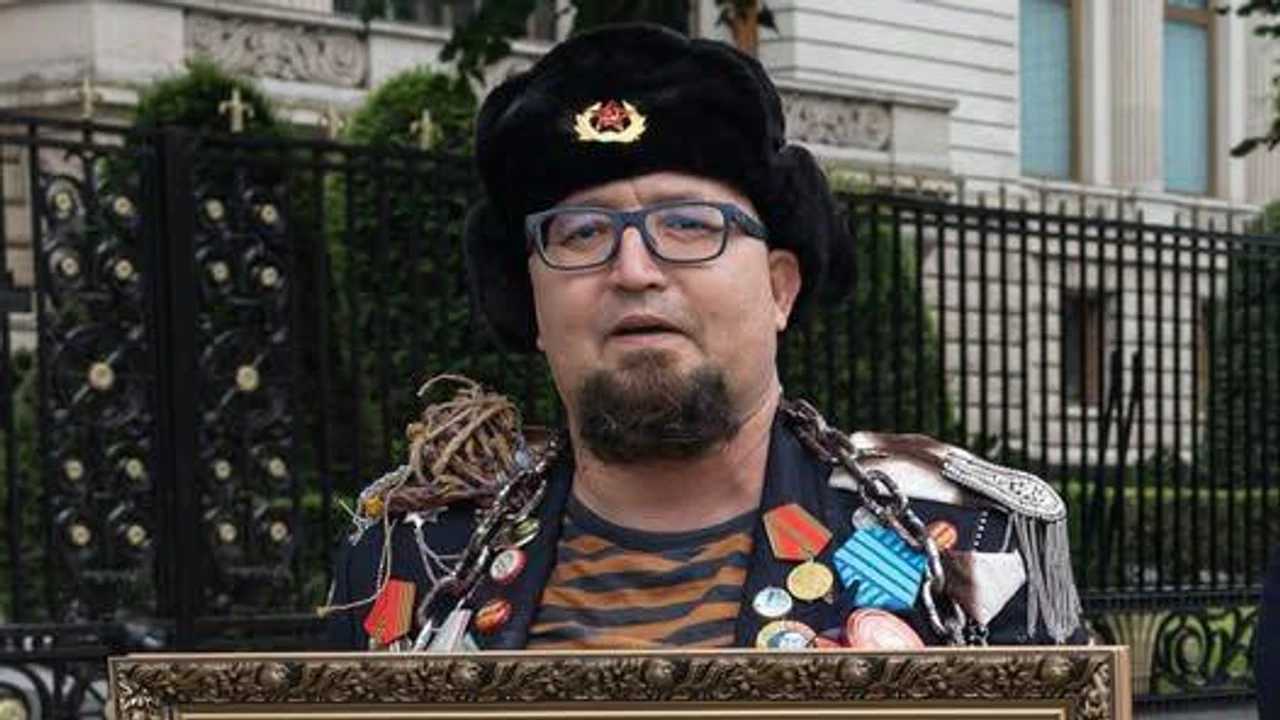 Le critique de Poutine tué de façon mystérieuse : que s'est-il passé en Pologne ?