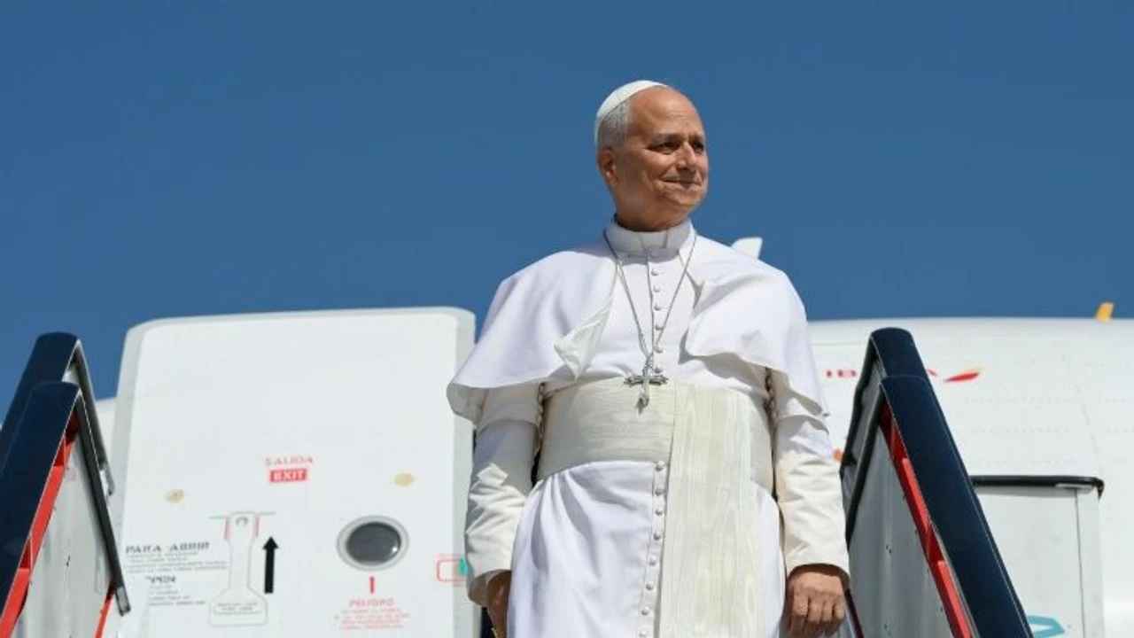 Le pape Léon XIV contraint de changer d'avion à la dernière minute, voici ce qui s'est passé