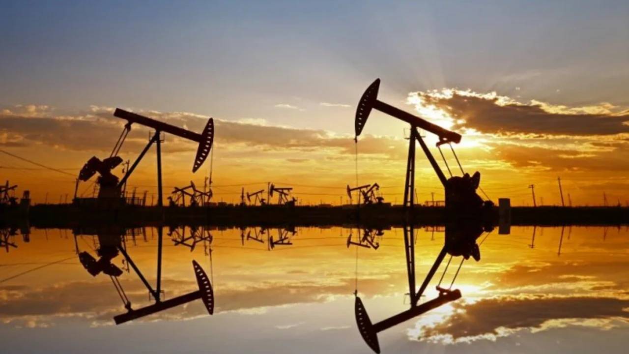 Le prix du pétrole chute à des niveaux record : les plus bas depuis avant la guerre