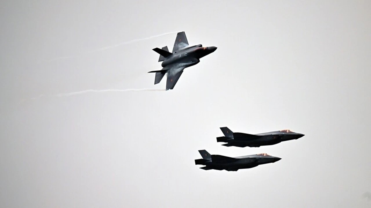 L'OTAN abat un drone russe en Lettonie / Tensions dans le ciel, un kamikaze a explosé en Moldavie