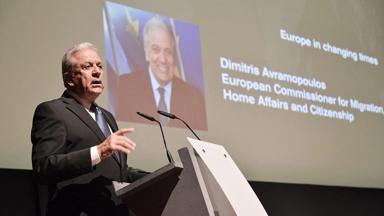 Mandat d'arrêt pour Avramopoulos/«Qatargate» : la Belgique accuse un député grec de corruption