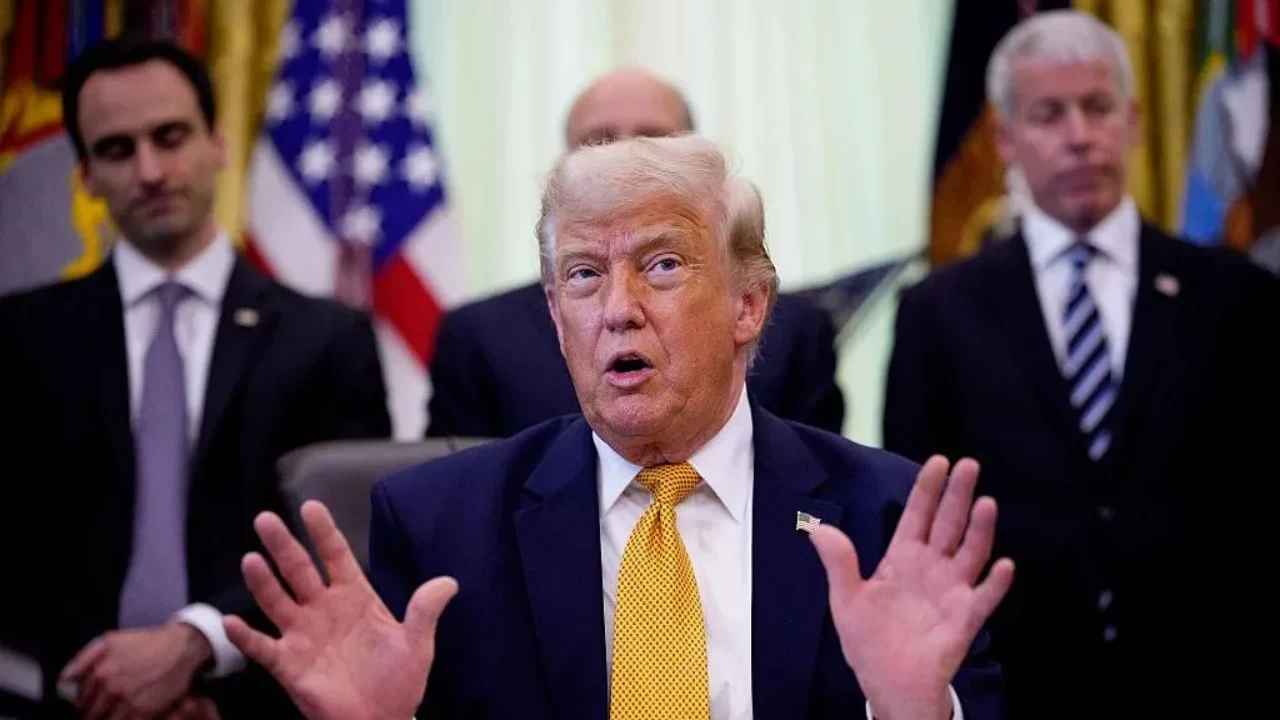 Trump menace l'Europe de tarifs à 100% : riposte contre tout pays taxant les géants tech américains