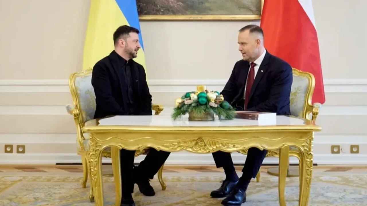 Zelensky : Nawrocki fait ce qu'a fait Orbán, ça va mal finir
