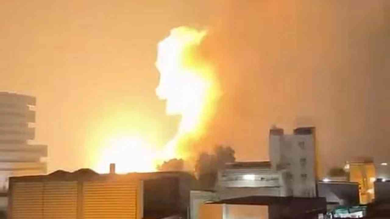 L'Iran frappe des bases américaines dans le Golfe; Bahreïn et Koweït sous le feu