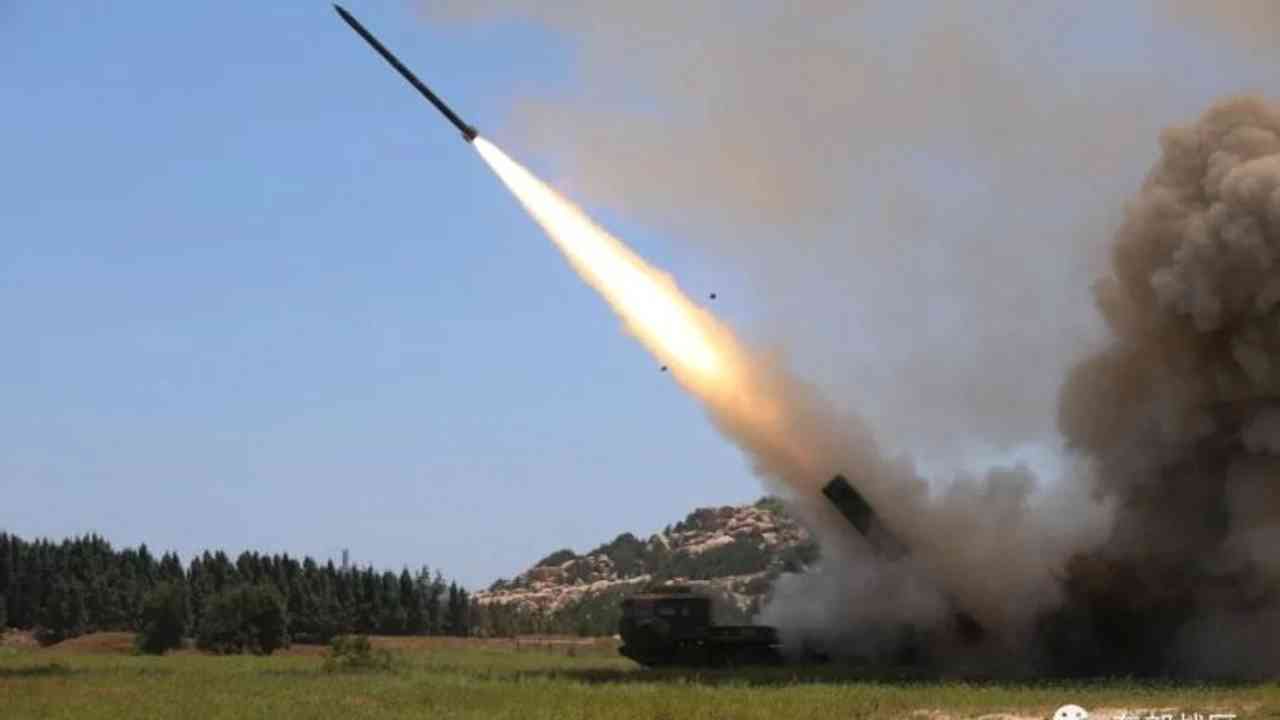 Voisins ‘stupéfaits’, la Chine effraie: essai de missile dans le Pacifique, sirènes d'alerte