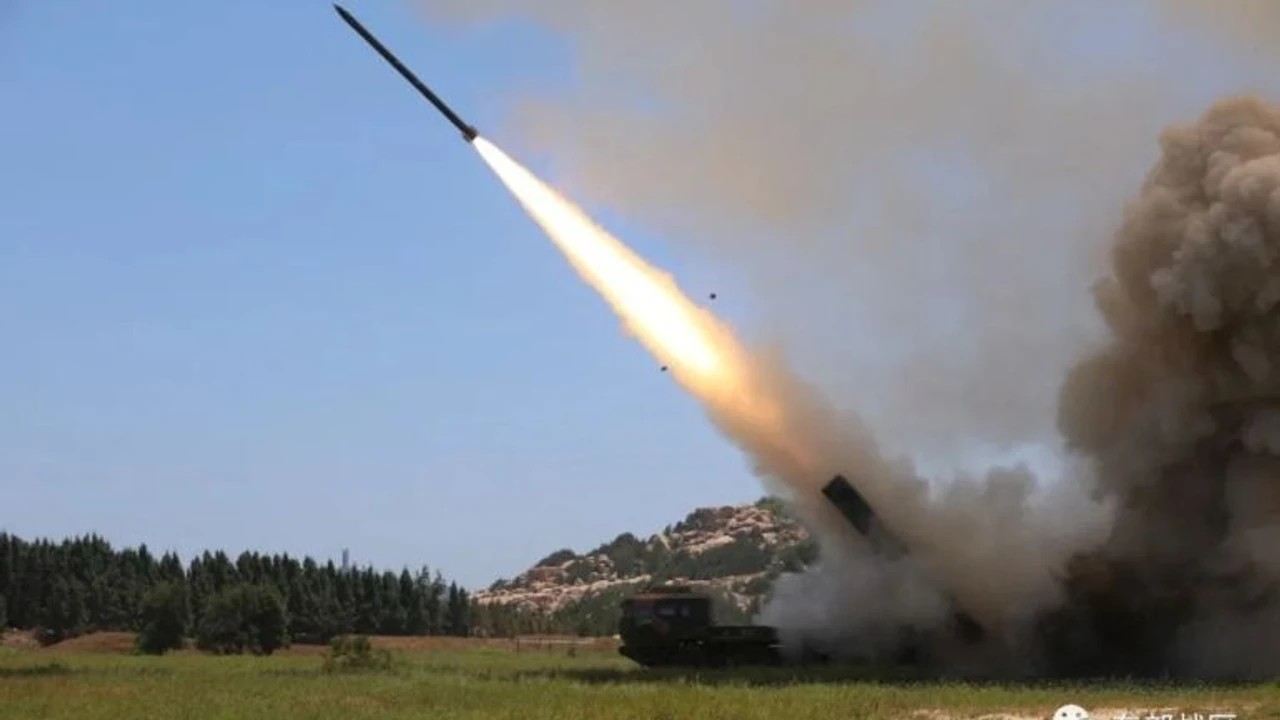Voisins ‘stupéfaits’, la Chine effraie: essai de missile dans le Pacifique, sirènes d'alerte