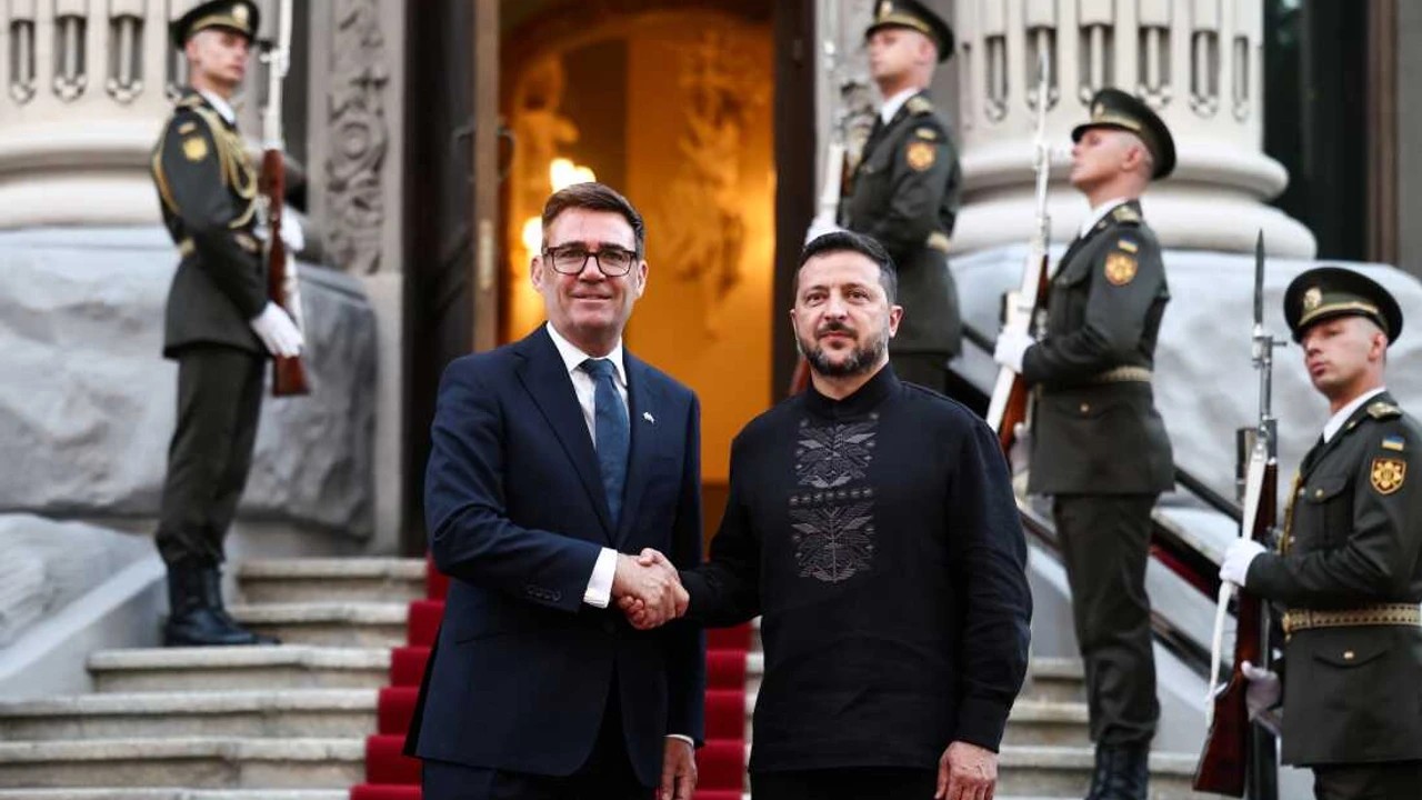 Angleterre-Russie, tension élevée. Burnham : Moscou nous menace