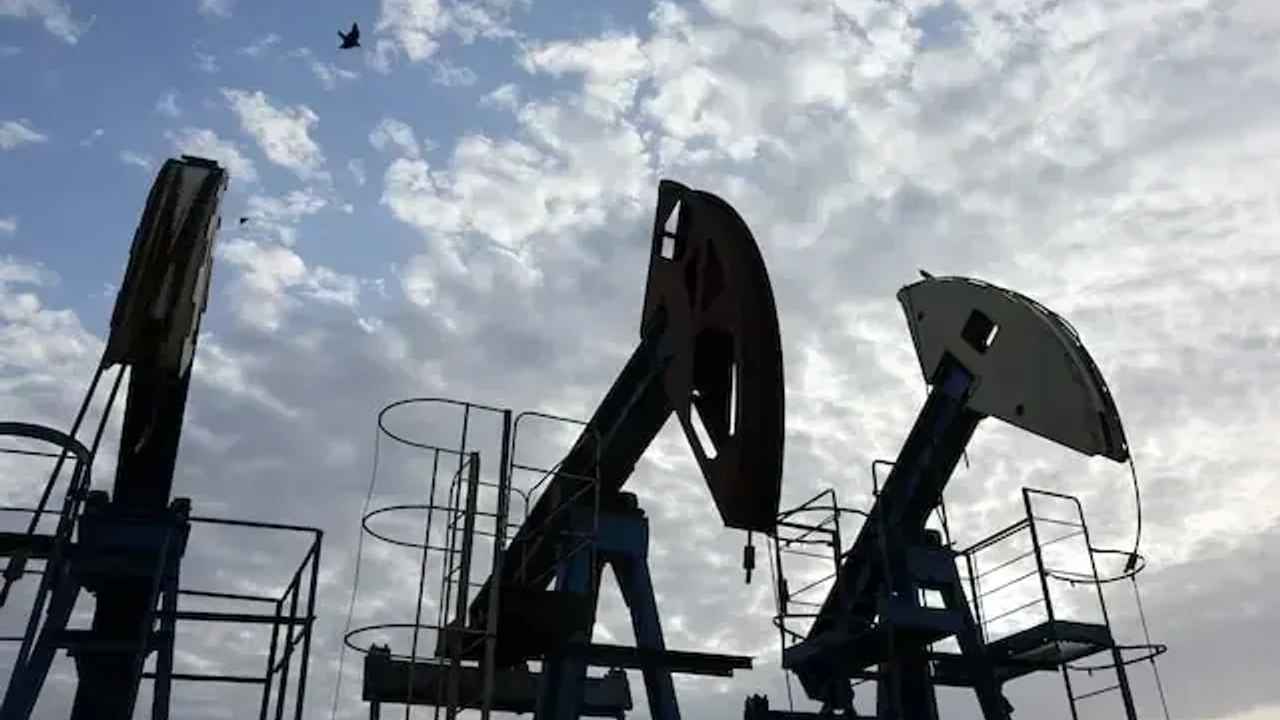 Le pétrole pourrait atteindre 3 € ; le prix augmenterait si la crise d'Hormuz s'aggrave