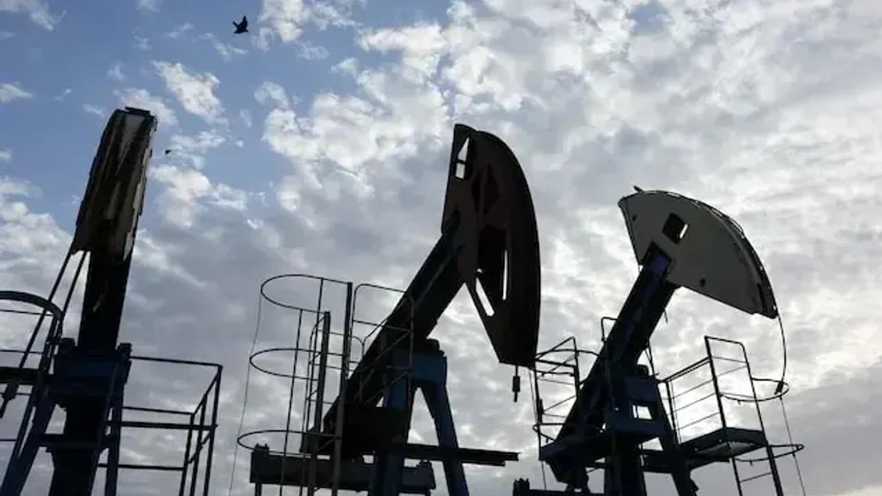 Le pétrole pourrait atteindre 3 € ; le prix augmenterait si la crise d'Hormuz s'aggrave