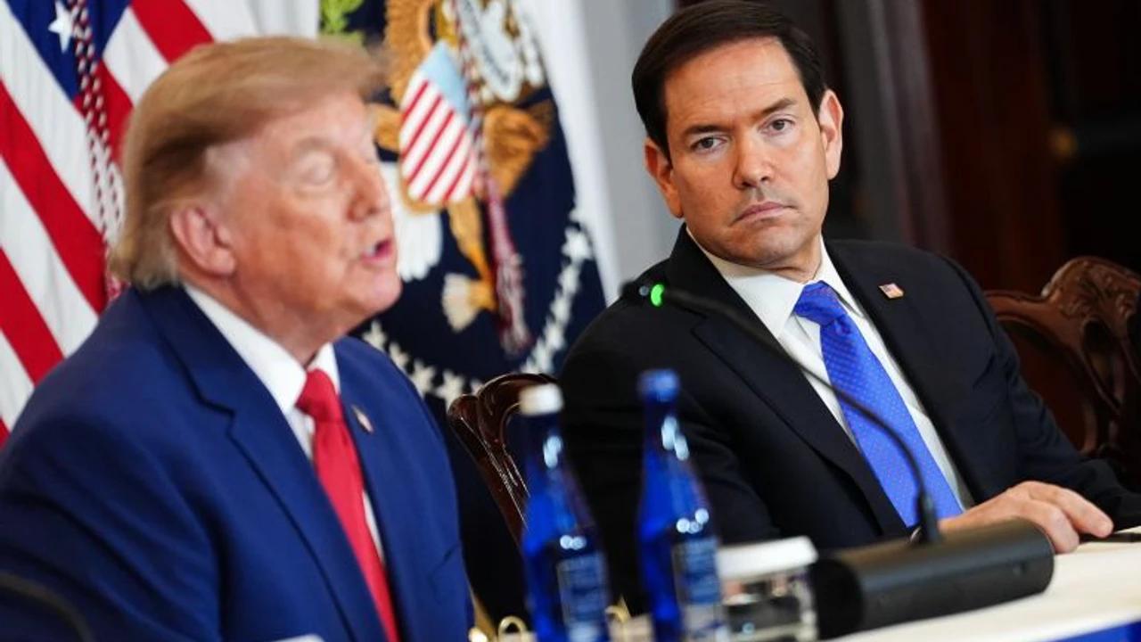Révocation massive de visas par les États-Unis. Trump porte le premier coup aux demandeurs d'asile