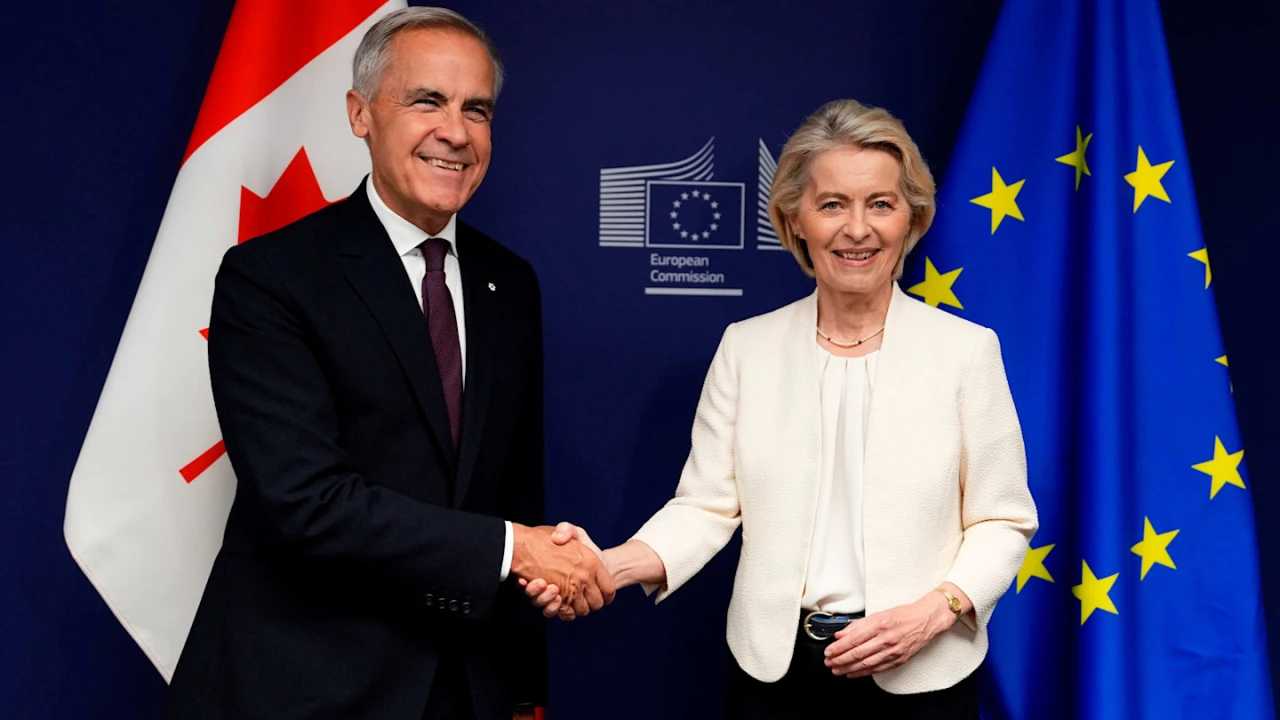 Le Canada 'accepté' dans l'UE / Von der Leyen ouvre les portes: membre associé