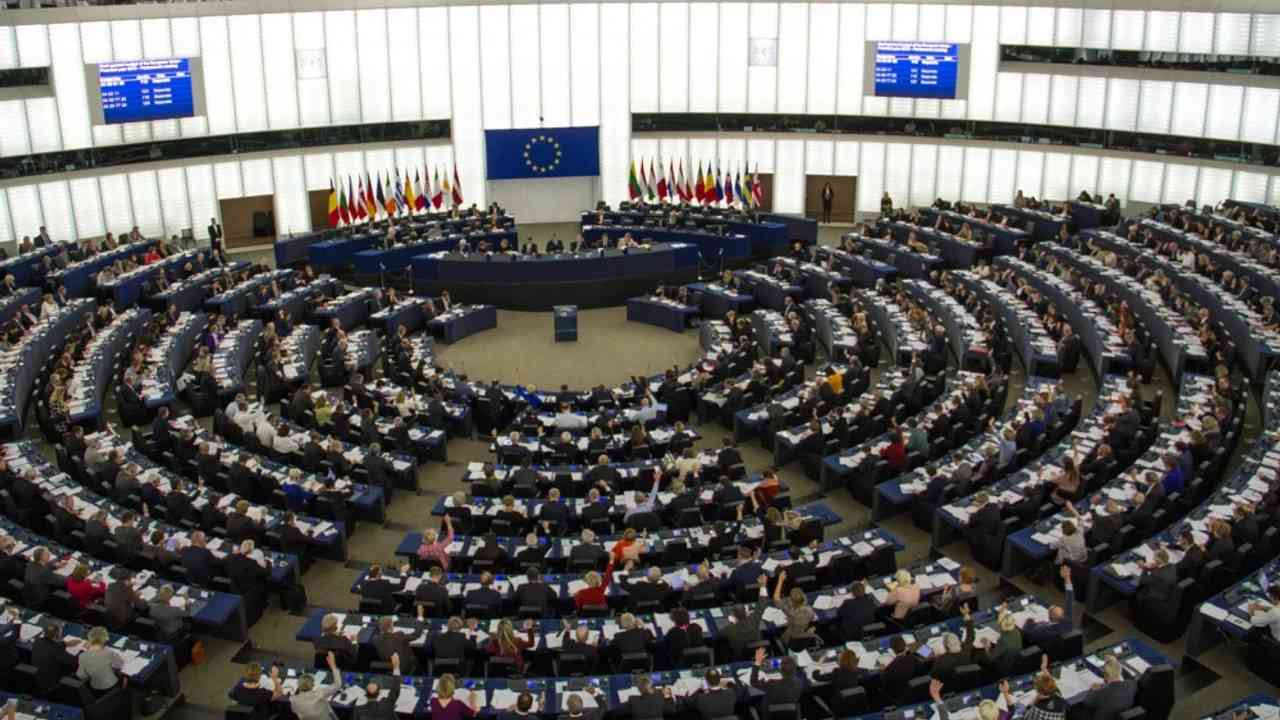 L'UE se prépare à l'élargissement. Kos parle des nouveaux membres — focus sur deux directions