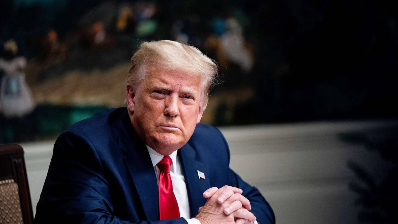 Trump "muet" / les grands médias américains boycottent le président