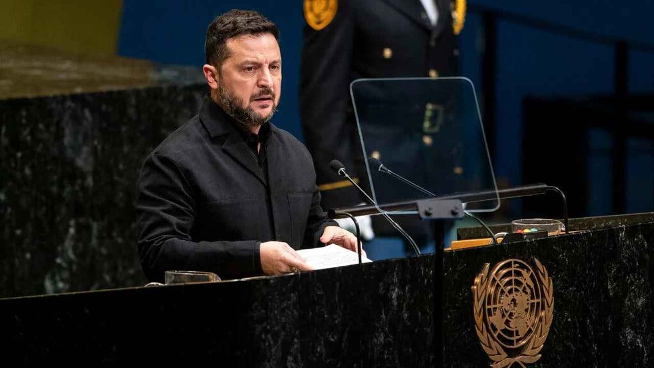 Zelensky : Poutine est le patient zéro, stoppez l'argent à Moscou