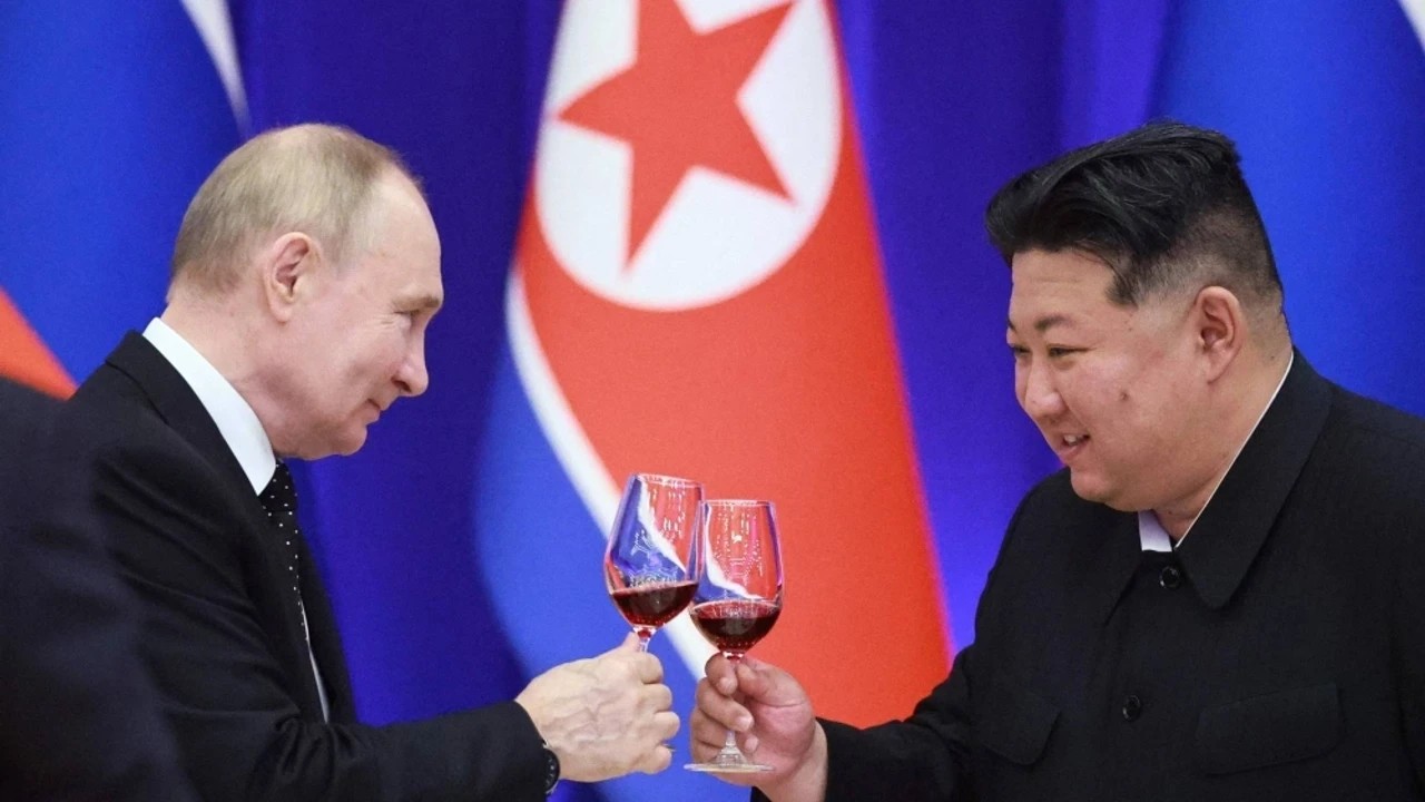 Kim Jong-un lettre "d'amour" à Poutine / "Joyeux anniversaire, mon cher ami