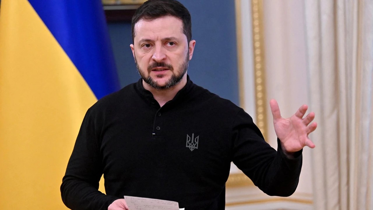 La balle est dans le camp de Poutine – USA intermédiaires, Zelensky favorable à une rencontre russe