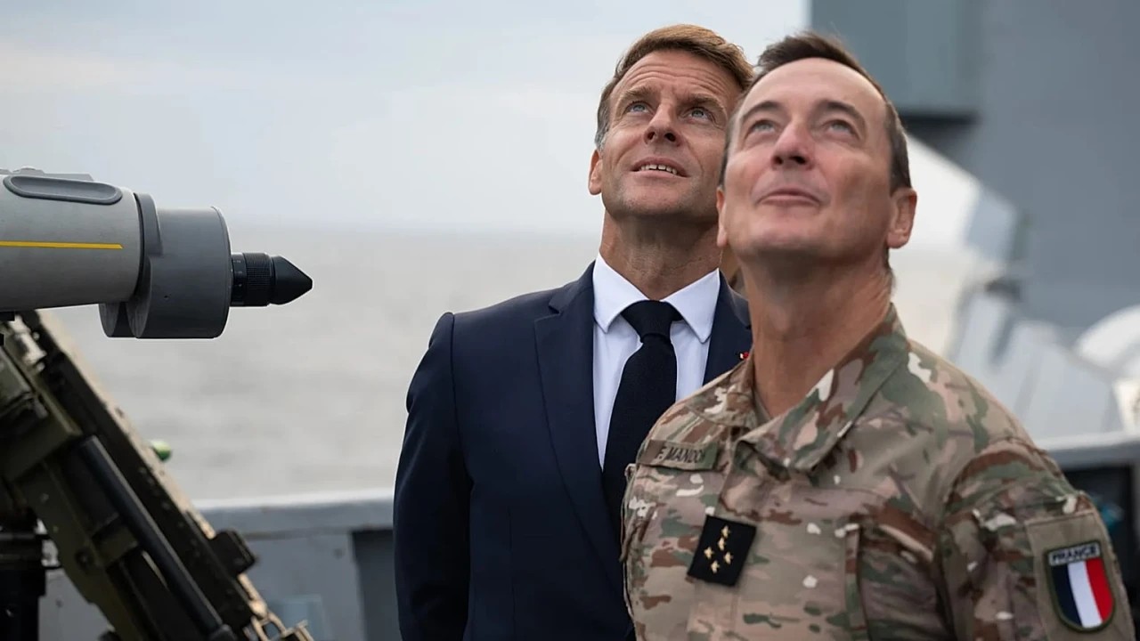 La Russie a reçu le message de la France / Macron a testé un missile nucléaire, réagit le Kremlin